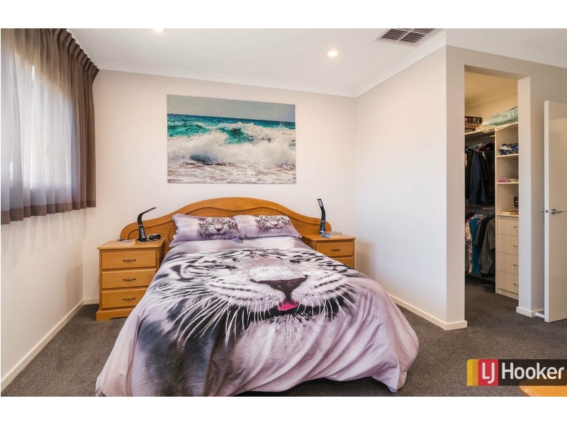 48 Batman Crescent, Wallan VIC 3756