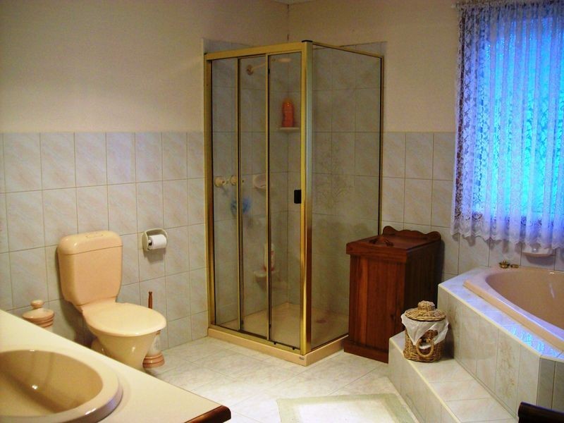 125 Spur Road, Clonbinane VIC 3658