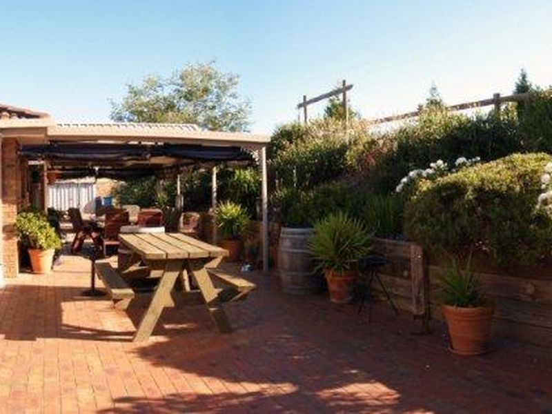 125 Spur Road, Clonbinane VIC 3658