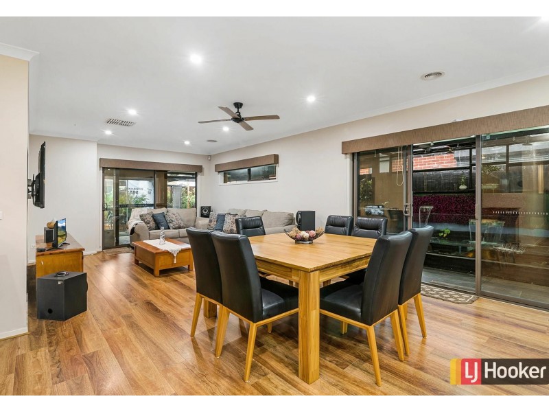 36 Blue Lake Drive, Wallan VIC 3756