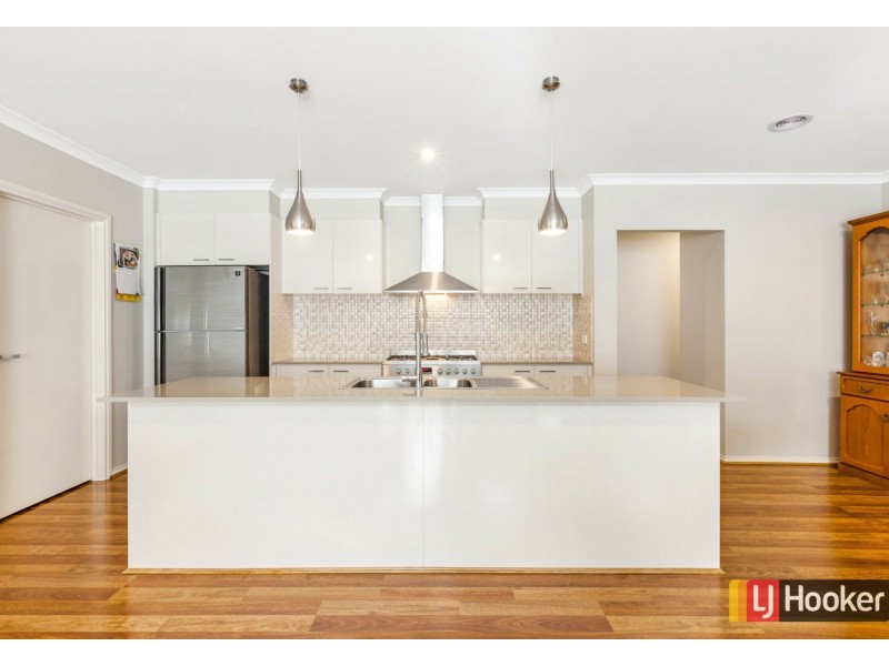 20 Samson Brook Drive, Wallan VIC 3756