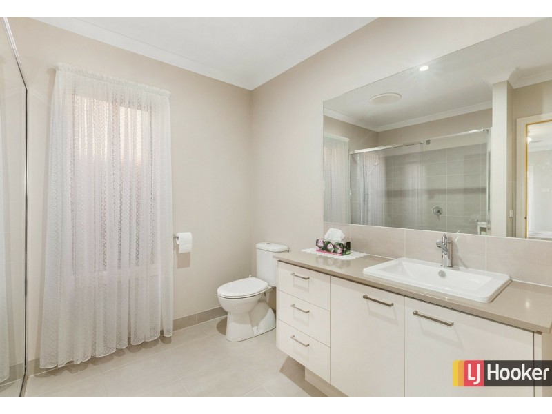 20 Samson Brook Drive, Wallan VIC 3756