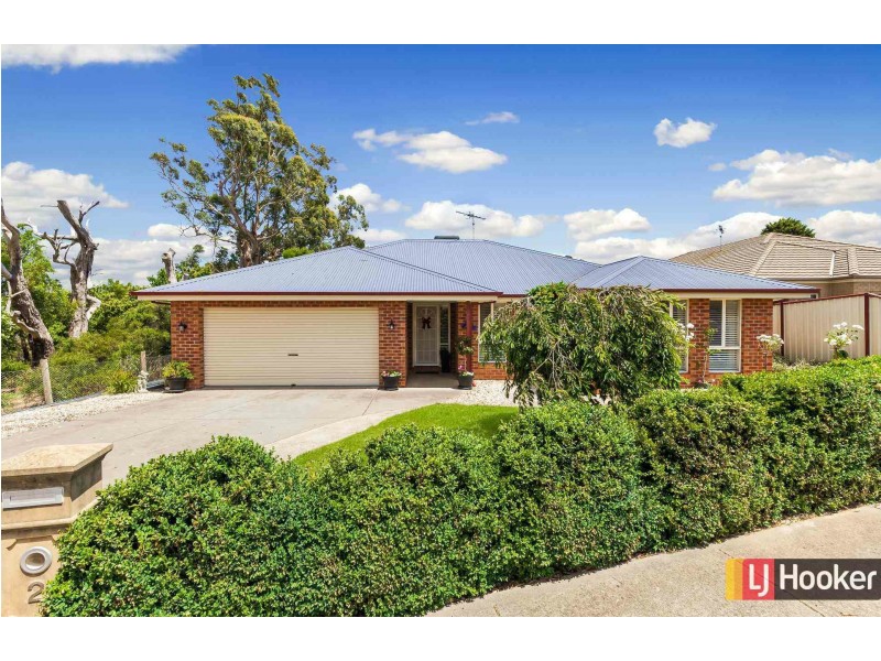 2 Echidna Court, Kilmore VIC 3764