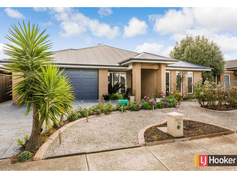 15 Buckland Hill Drive, Wallan VIC 3756