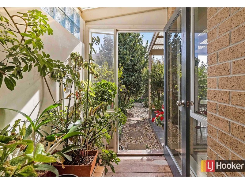 15 Buckland Hill Drive, Wallan VIC 3756