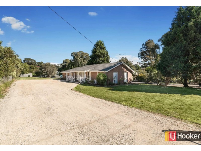 17-19 Station Avenue, Heathcote Junction VIC 3758