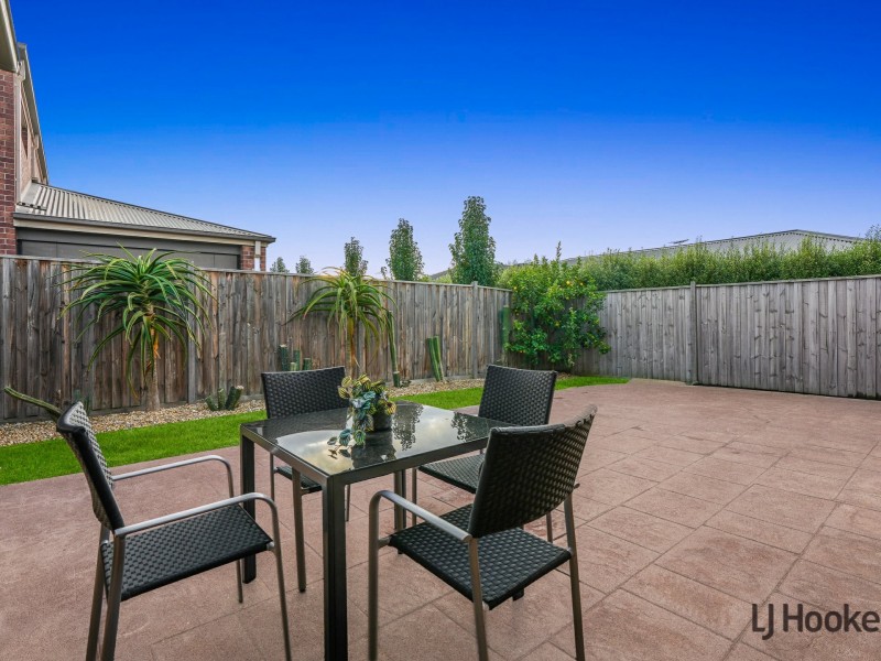 124 Wallara Waters Boulevard, Wallan VIC 3756