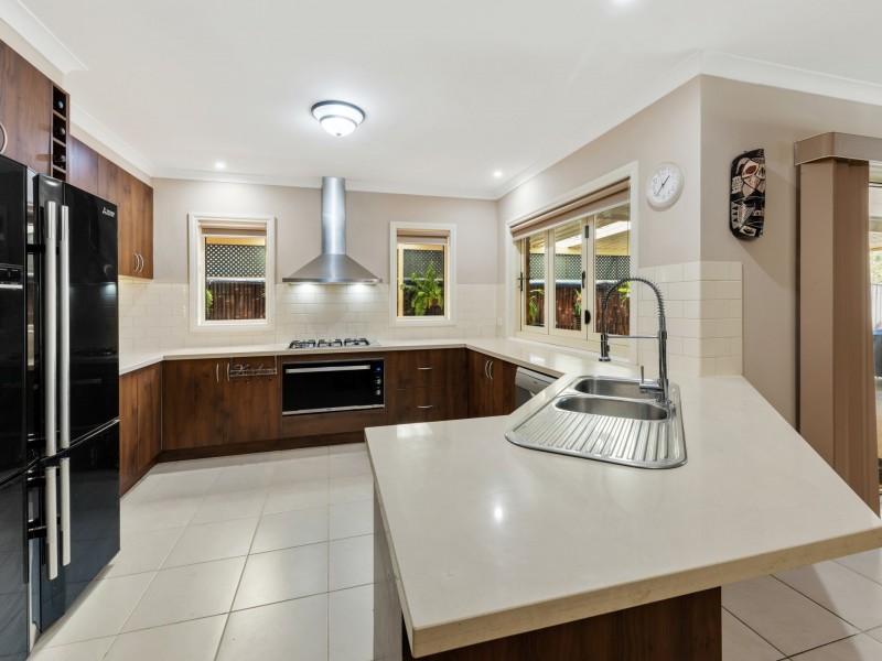 53 Augusta Way, Hidden Valley VIC 3756