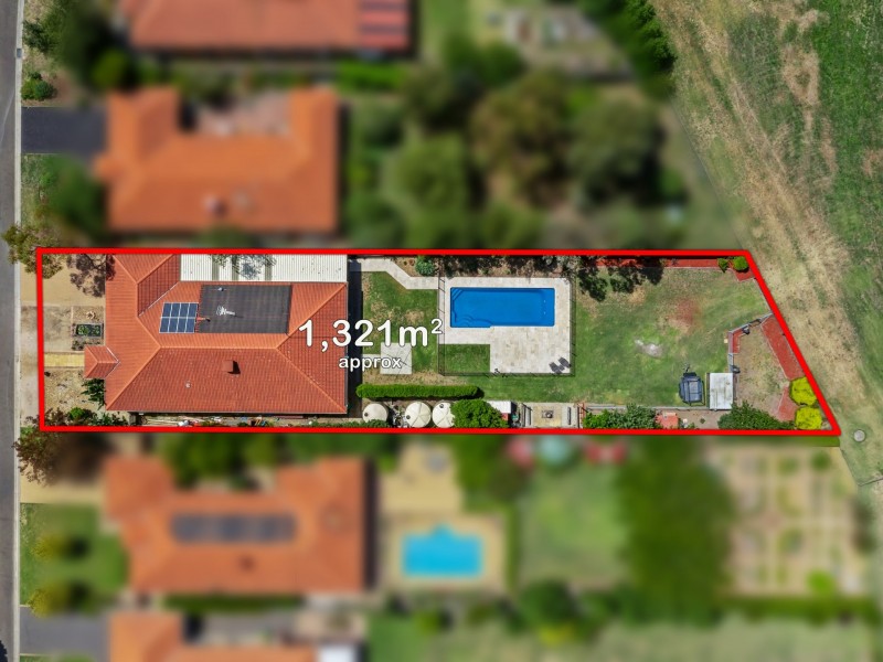 53 Augusta Way, Hidden Valley VIC 3756