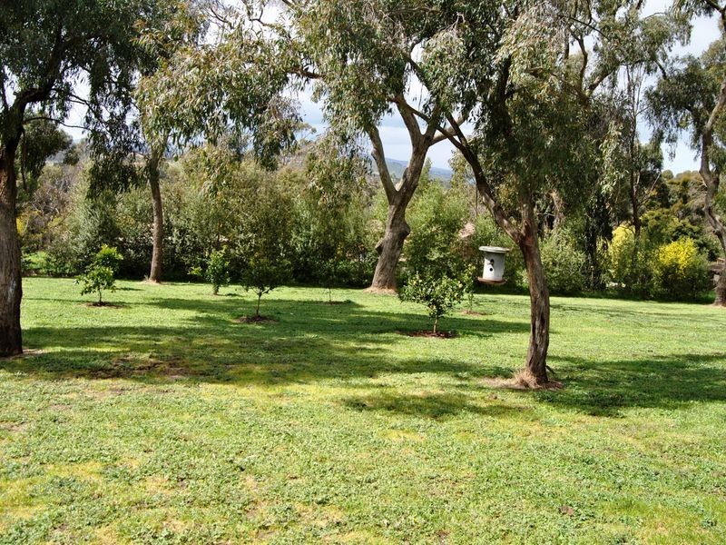 8 Randall Crescent, Wallan VIC 3756
