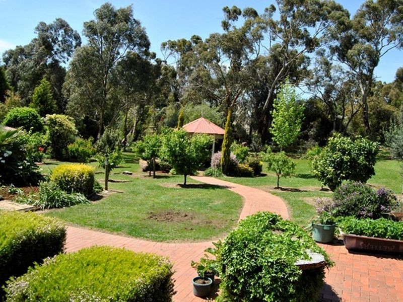 12 Budd Avenue, Wallan VIC 3756