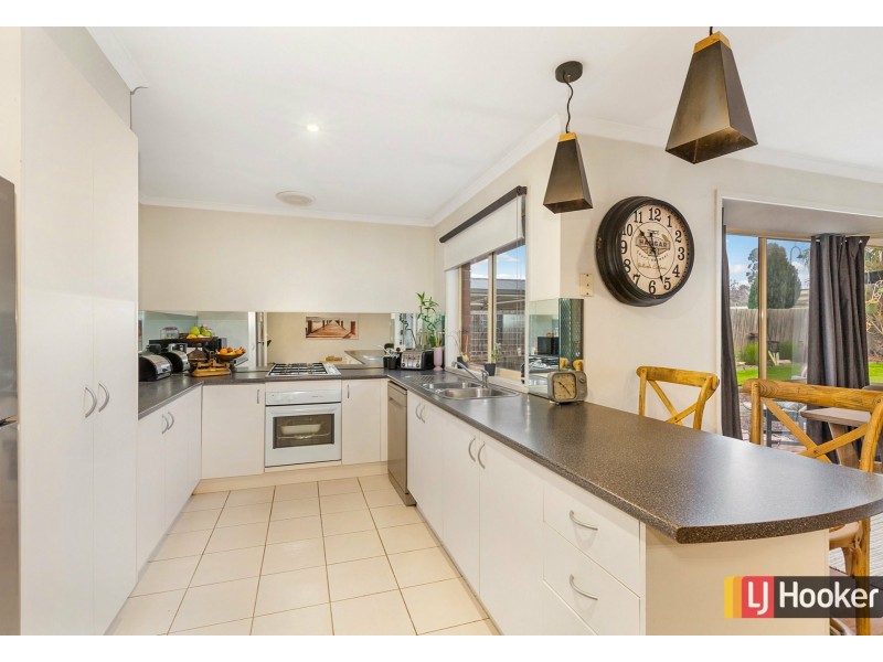 12 McLeod Court, Wallan VIC 3756