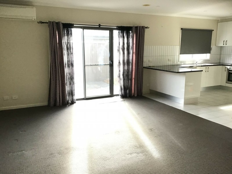 Unit 2/142 Dudley Street, Wallan VIC 3756