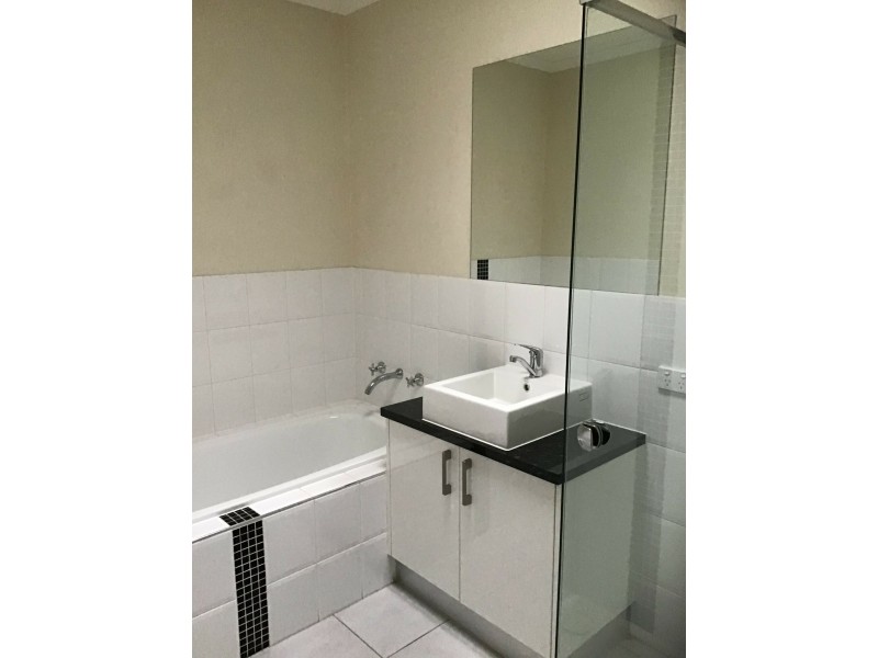 Unit 2/142 Dudley Street, Wallan VIC 3756