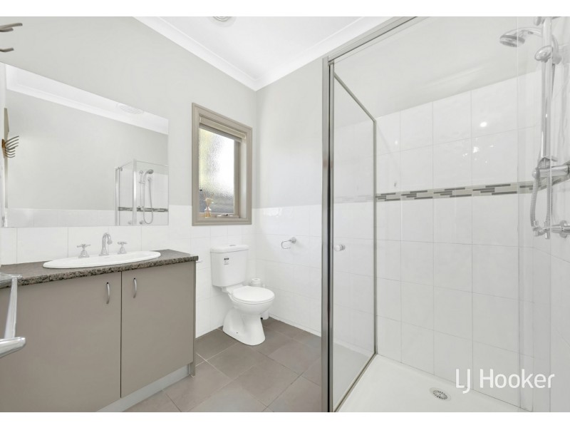 1 Birdswood Crescent, Craigieburn VIC 3064