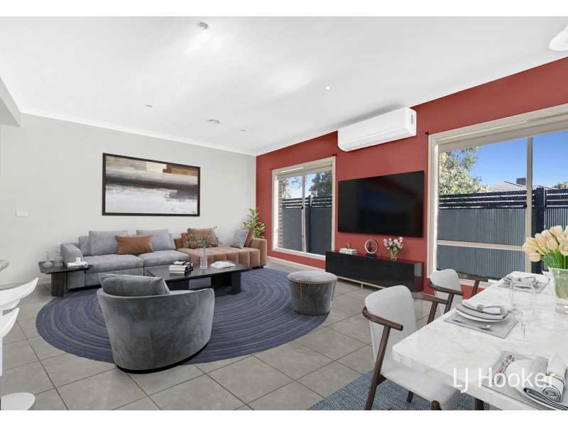 1 Birdswood Crescent, Craigieburn VIC 3064