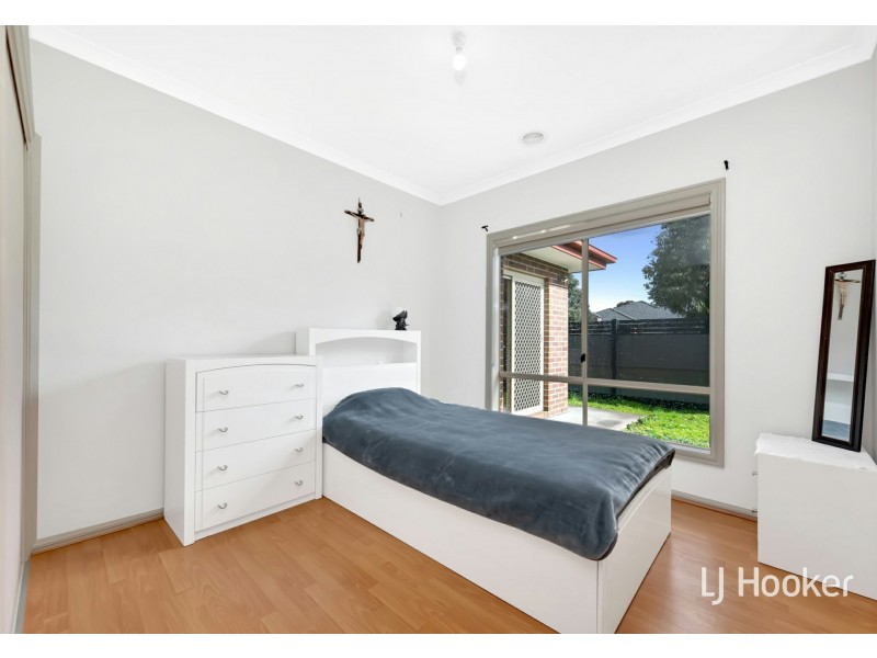 1 Birdswood Crescent, Craigieburn VIC 3064