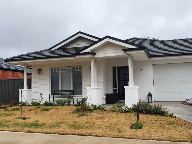 15 Lineham Street, Lancefield VIC 3435