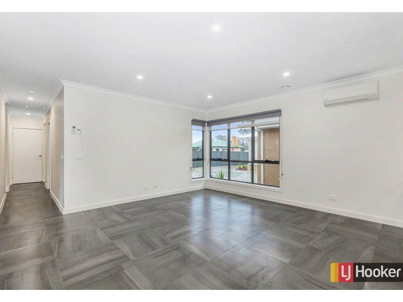Unit 3/40 McKenzie Street, Broadford VIC 3658