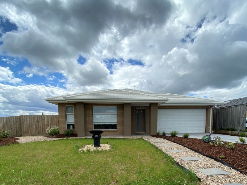 123 Wallara Waters Boulevard, Wallan VIC 3756
