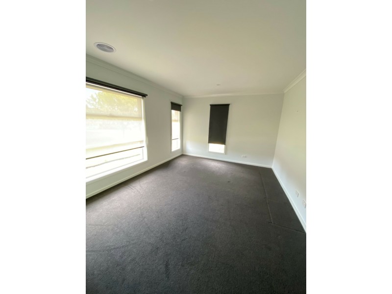 123 Wallara Waters Boulevard, Wallan VIC 3756
