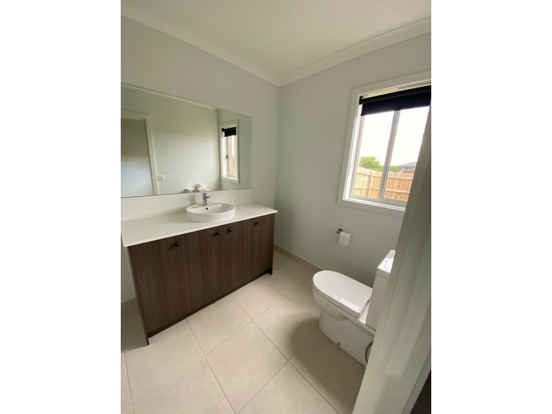 123 Wallara Waters Boulevard, Wallan VIC 3756