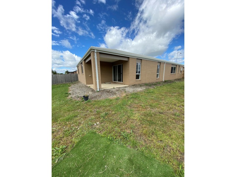 123 Wallara Waters Boulevard, Wallan VIC 3756