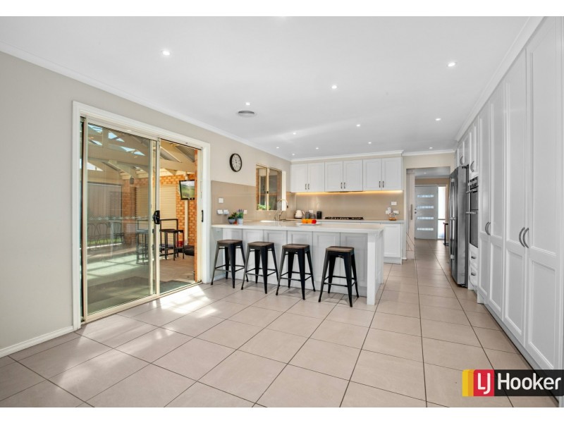 2 Golden Court, Wallan VIC 3756