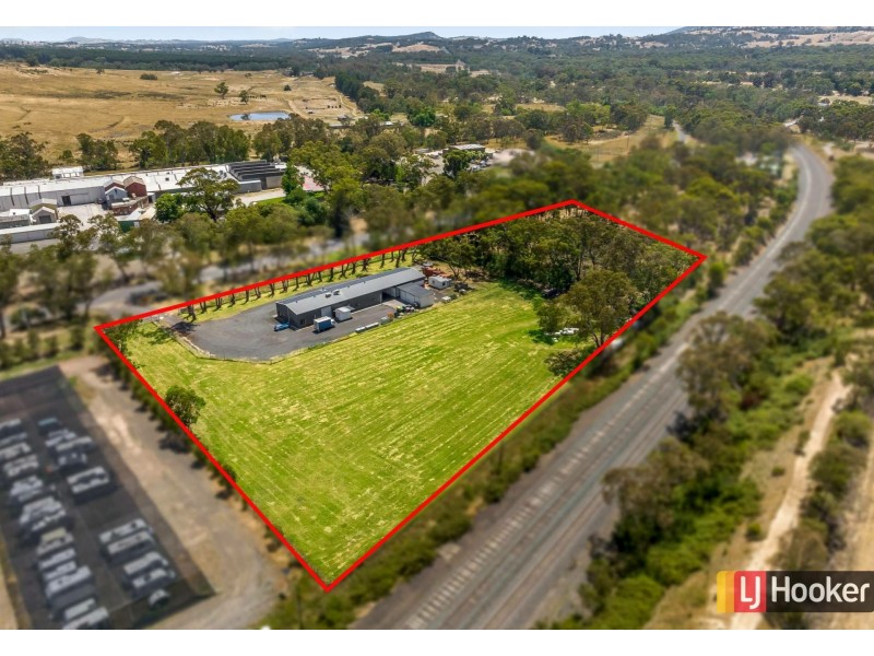 218-220 High Street, Broadford VIC 3658