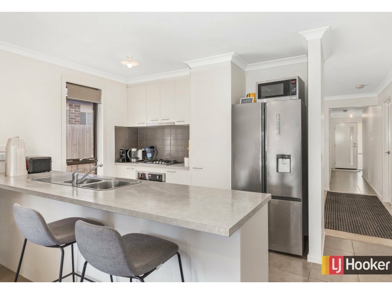 15 Tussock Drive, Wallan VIC 3756