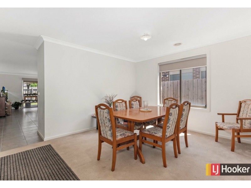 15 Tussock Drive, Wallan VIC 3756