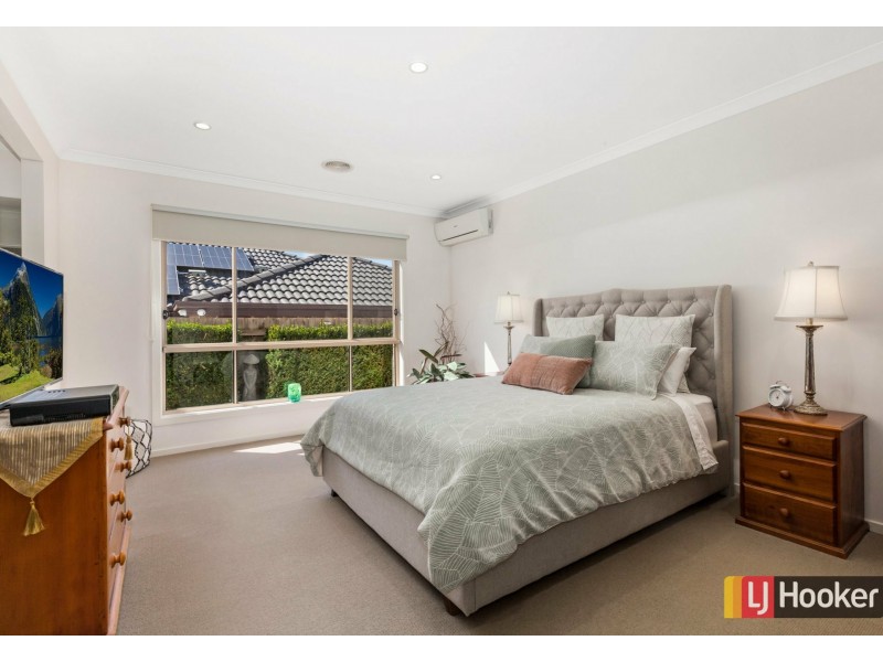12 Appleberry Way, Wallan VIC 3756