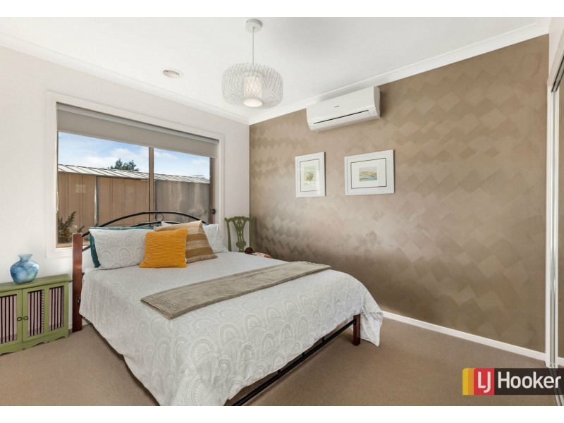 12 Appleberry Way, Wallan VIC 3756