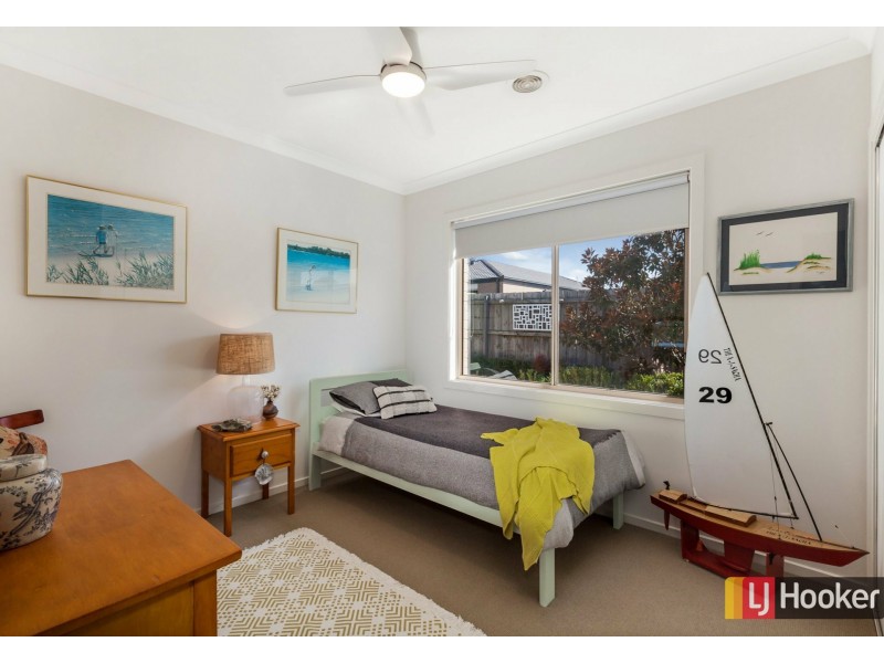 12 Appleberry Way, Wallan VIC 3756