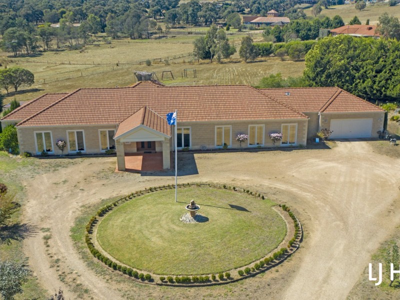 860 Valley Drive, Hidden Valley VIC 3756