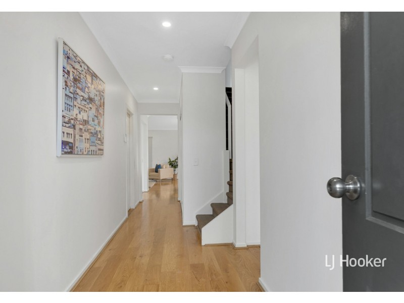 12 Bridgewater Parkway, Wallan VIC 3756