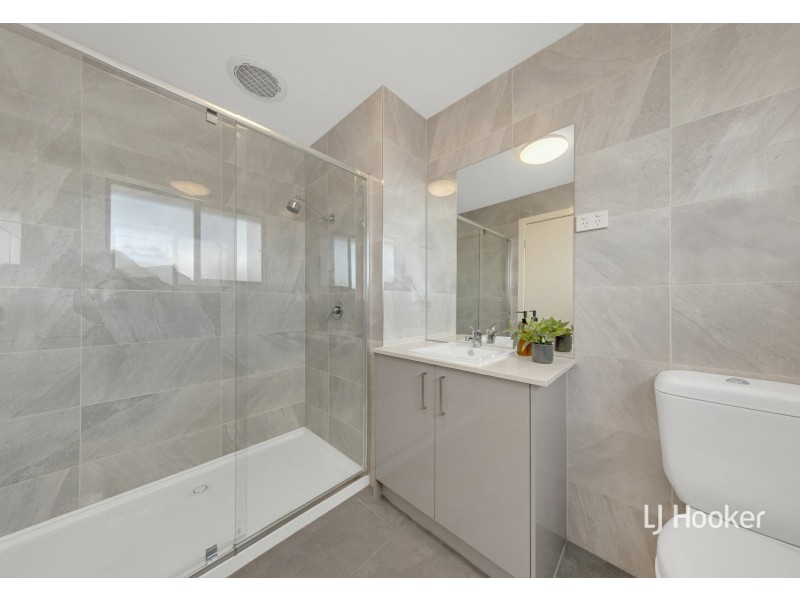 12 Bridgewater Parkway, Wallan VIC 3756