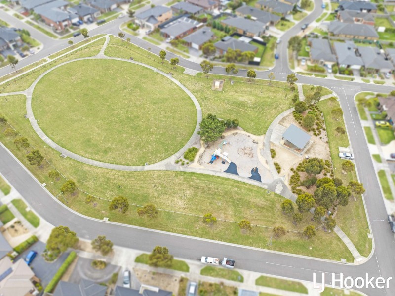 21 Buckland Hill Drive, Wallan VIC 3756