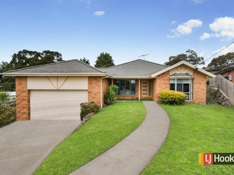 4 Benjamin Court, Wallan VIC 3756