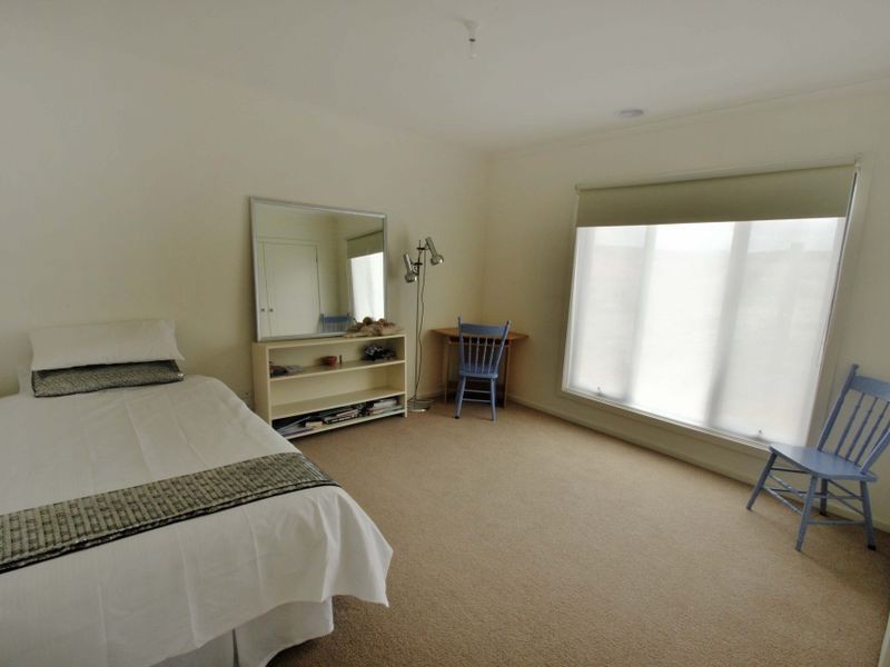 18 Craig Parry Drive, Hidden Valley VIC 3756