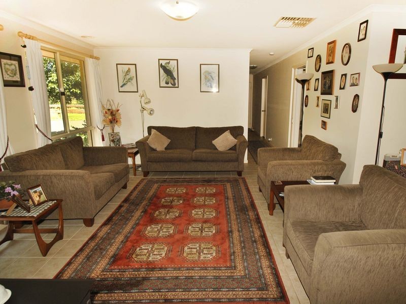 1550 Valley Drive, Hidden Valley VIC 3756