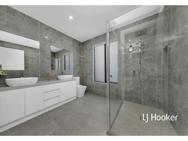 26 Groundberry Avenue, Wallan VIC 3756