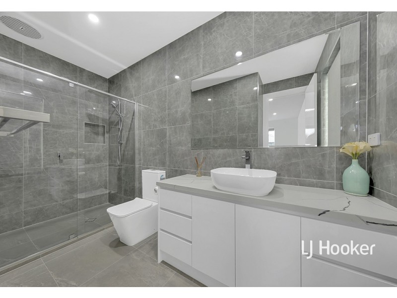 26 Groundberry Avenue, Wallan VIC 3756