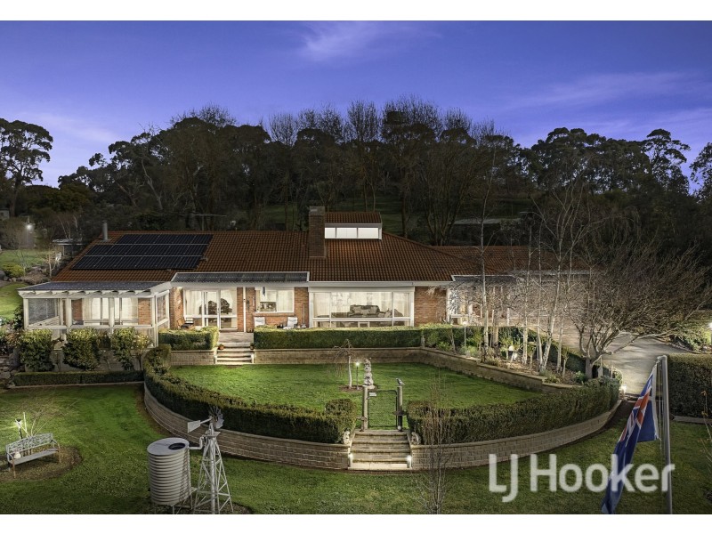 44 Melrose Drive, Kilmore VIC 3764