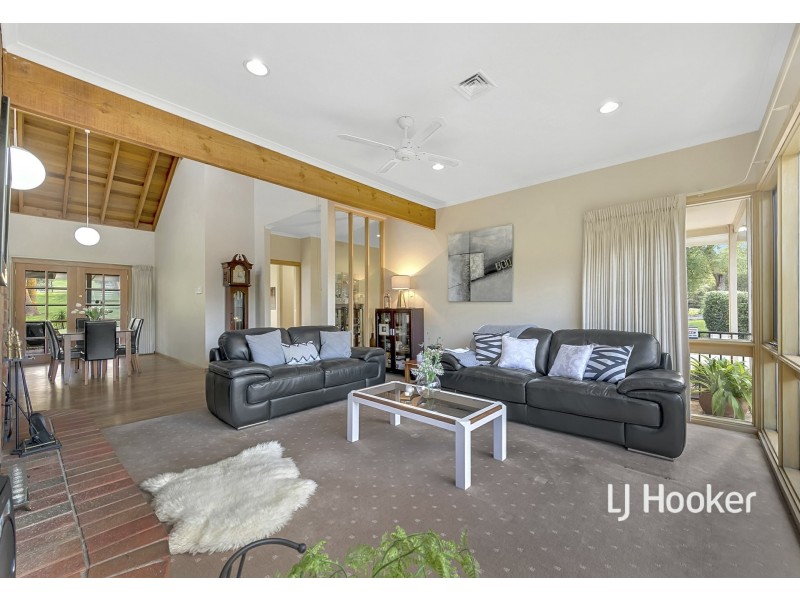 44 Melrose Drive, Kilmore VIC 3764