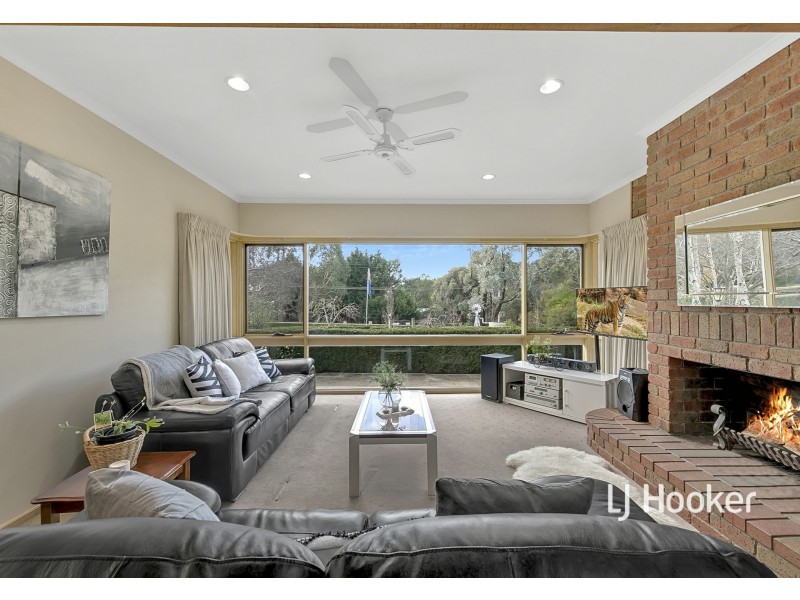 44 Melrose Drive, Kilmore VIC 3764