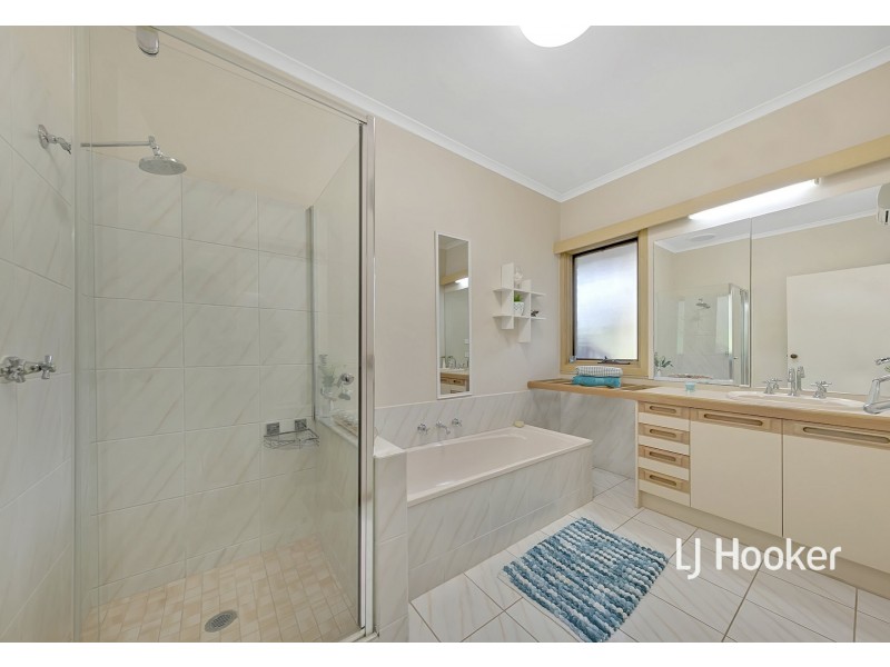 44 Melrose Drive, Kilmore VIC 3764