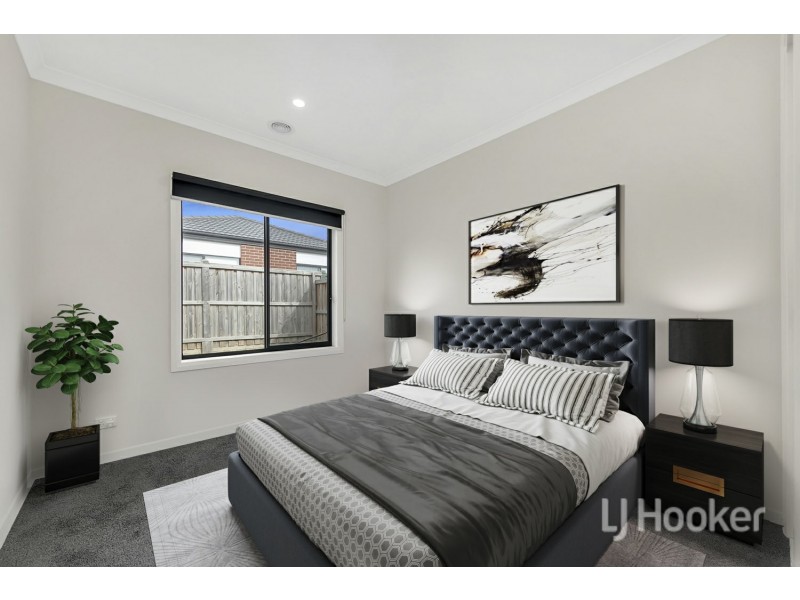 64 Docker Circuit, Mickleham VIC 3064