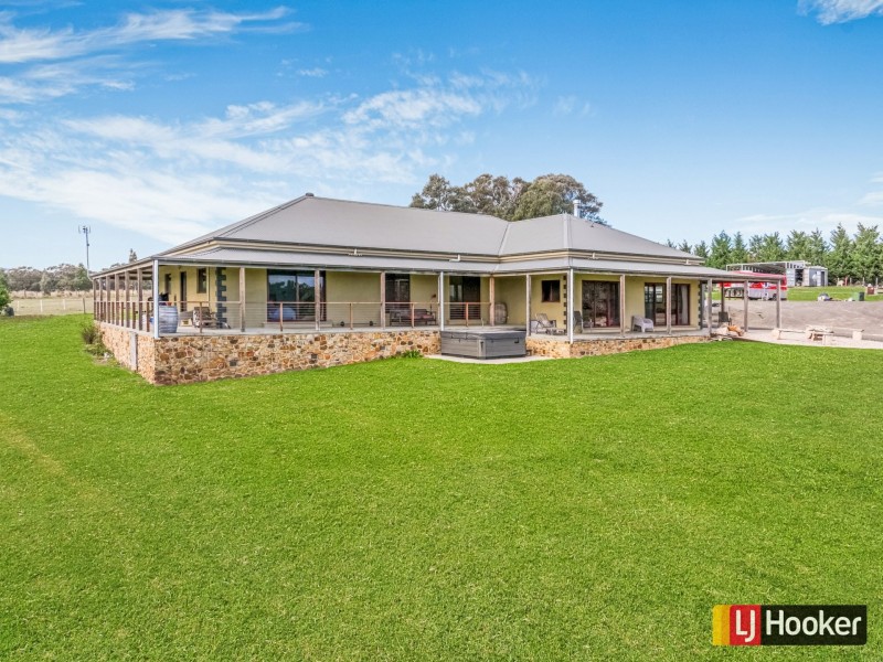 370 Selection Road, Sugarloaf Creek VIC 3658