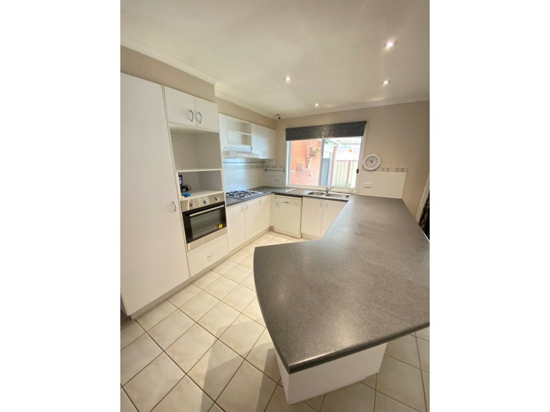 6 Almond Avenue, Wallan VIC 3756